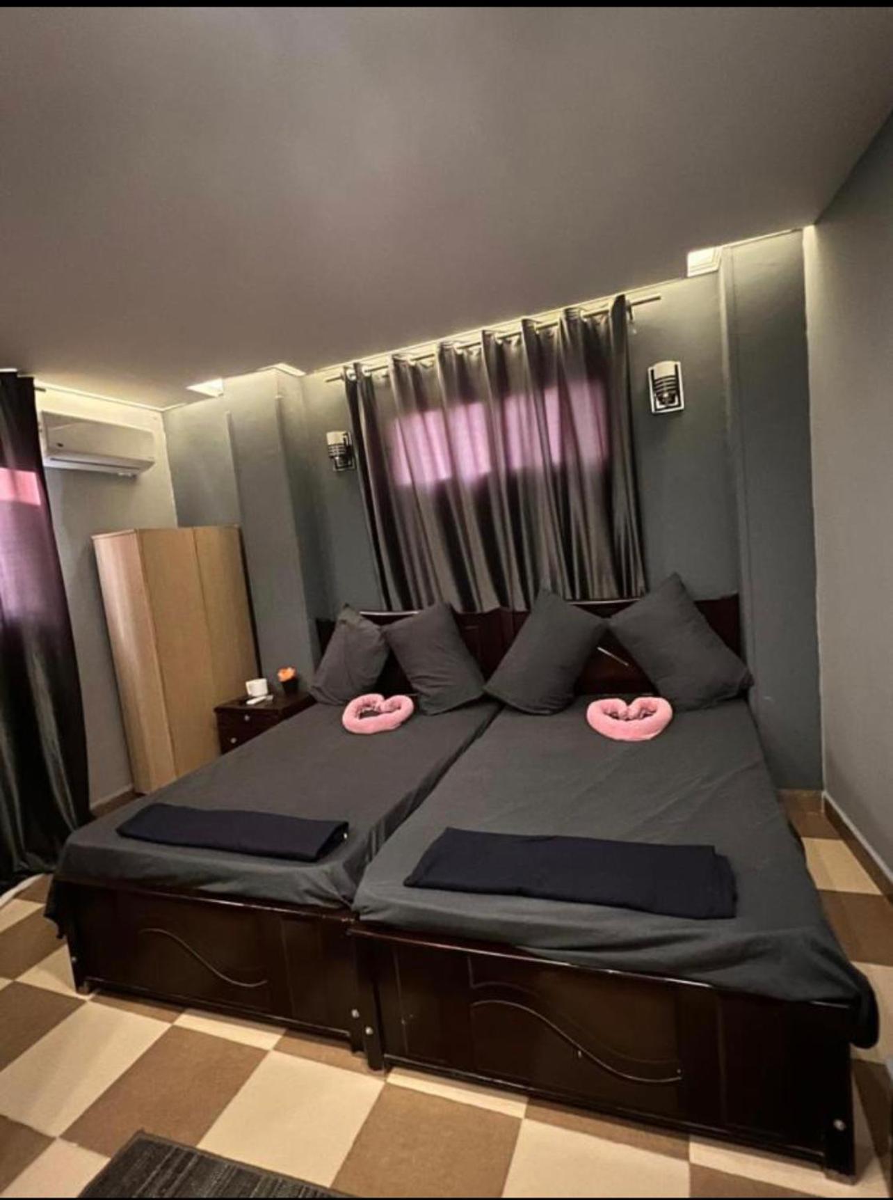 Kafret el-Gabal City Pyramids Inn מראה חיצוני תמונה