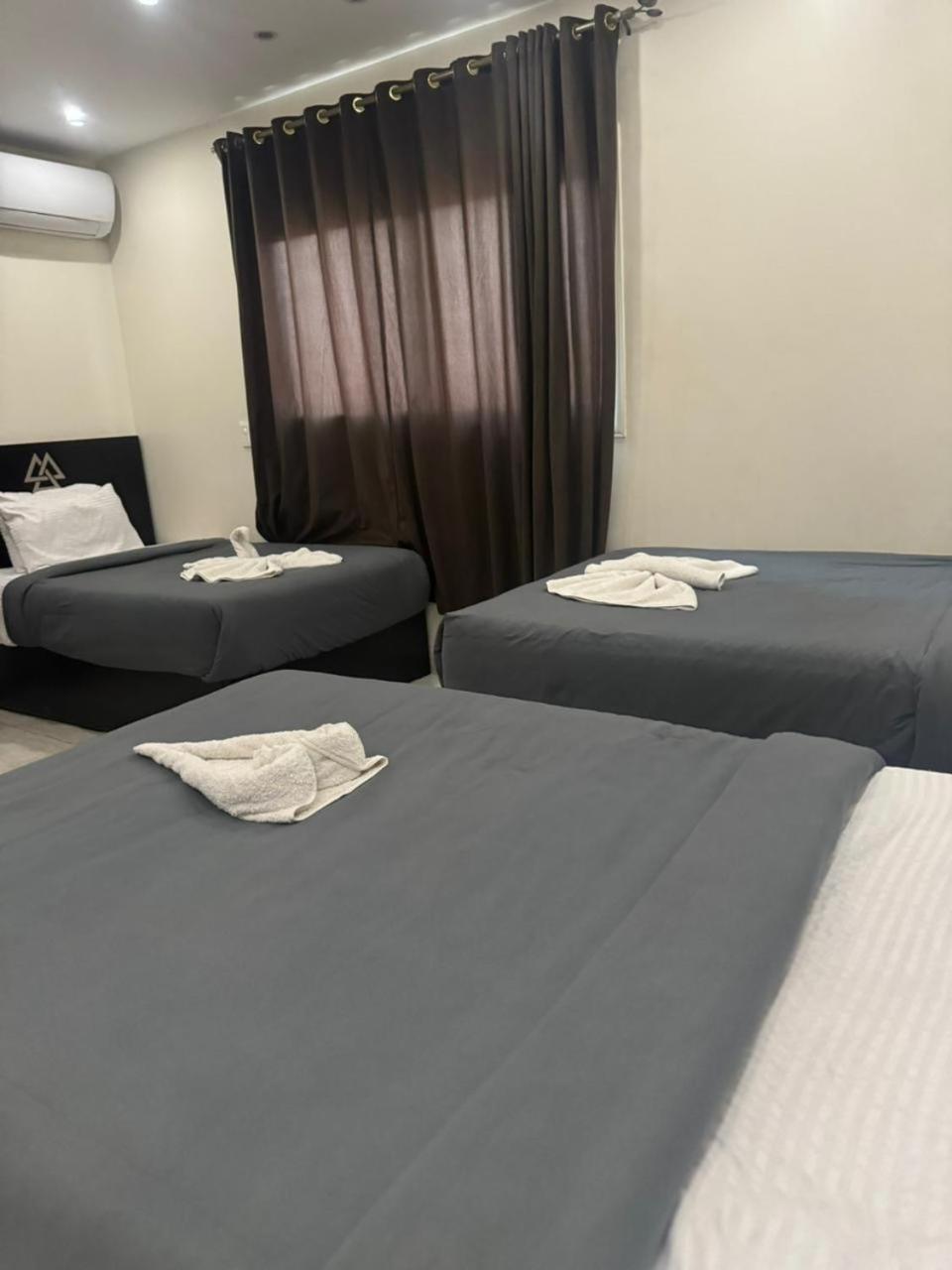Kafret el-Gabal City Pyramids Inn מראה חיצוני תמונה