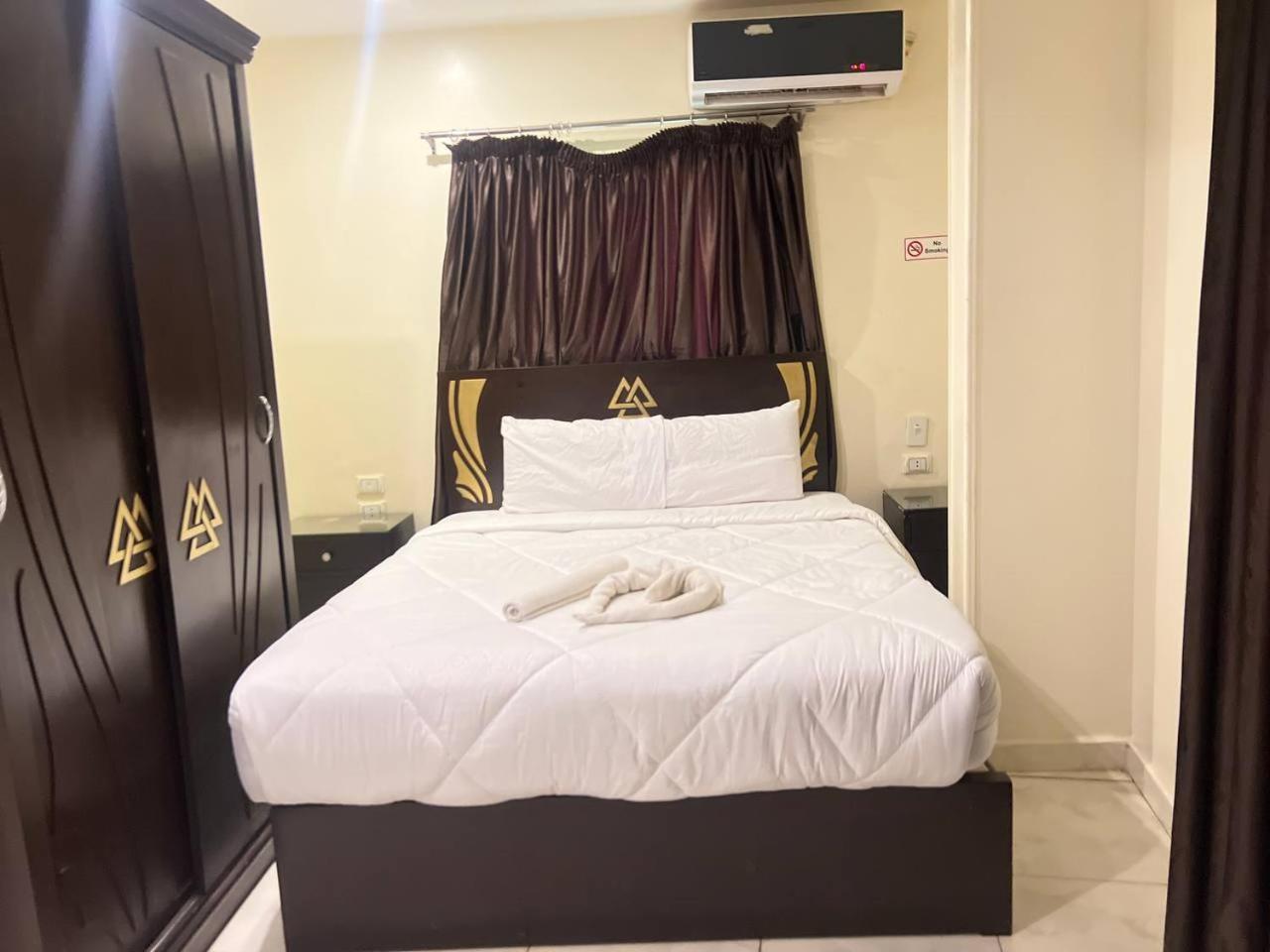 Kafret el-Gabal City Pyramids Inn מראה חיצוני תמונה
