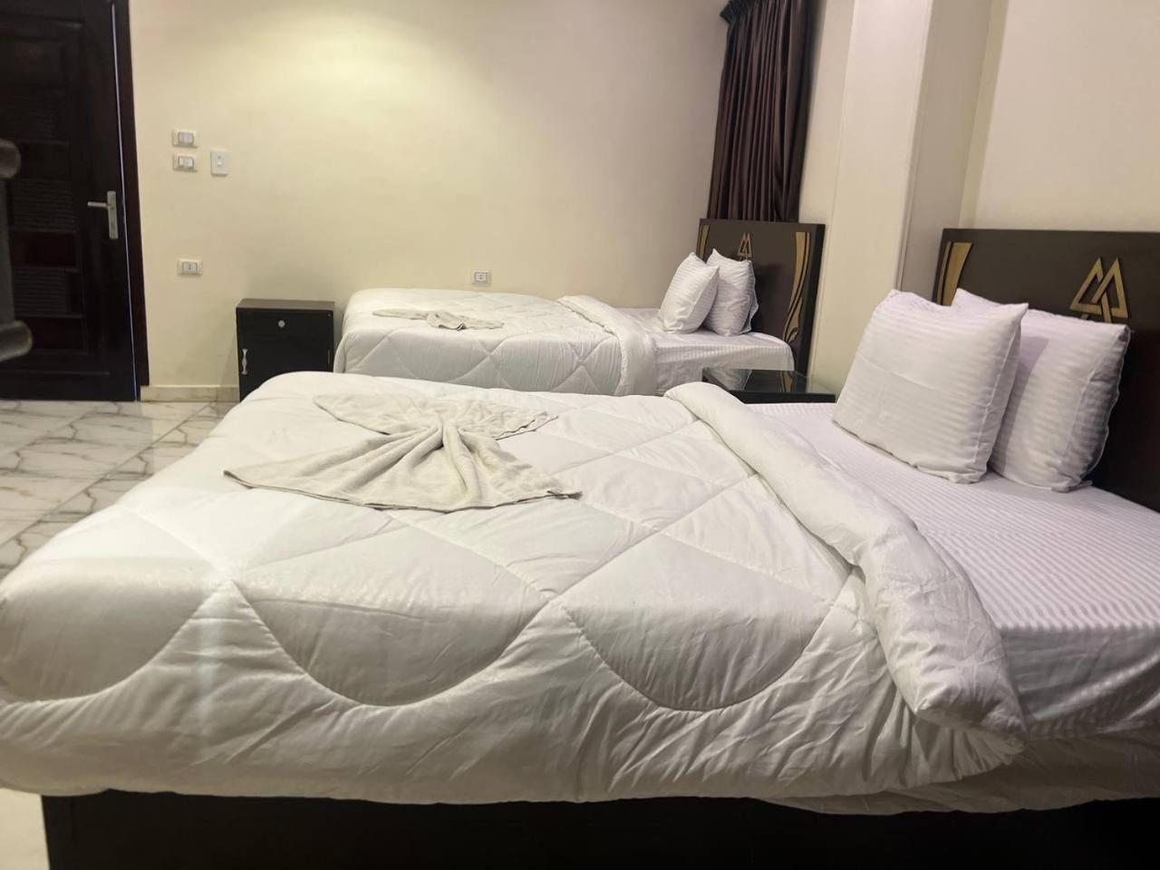 Kafret el-Gabal City Pyramids Inn מראה חיצוני תמונה