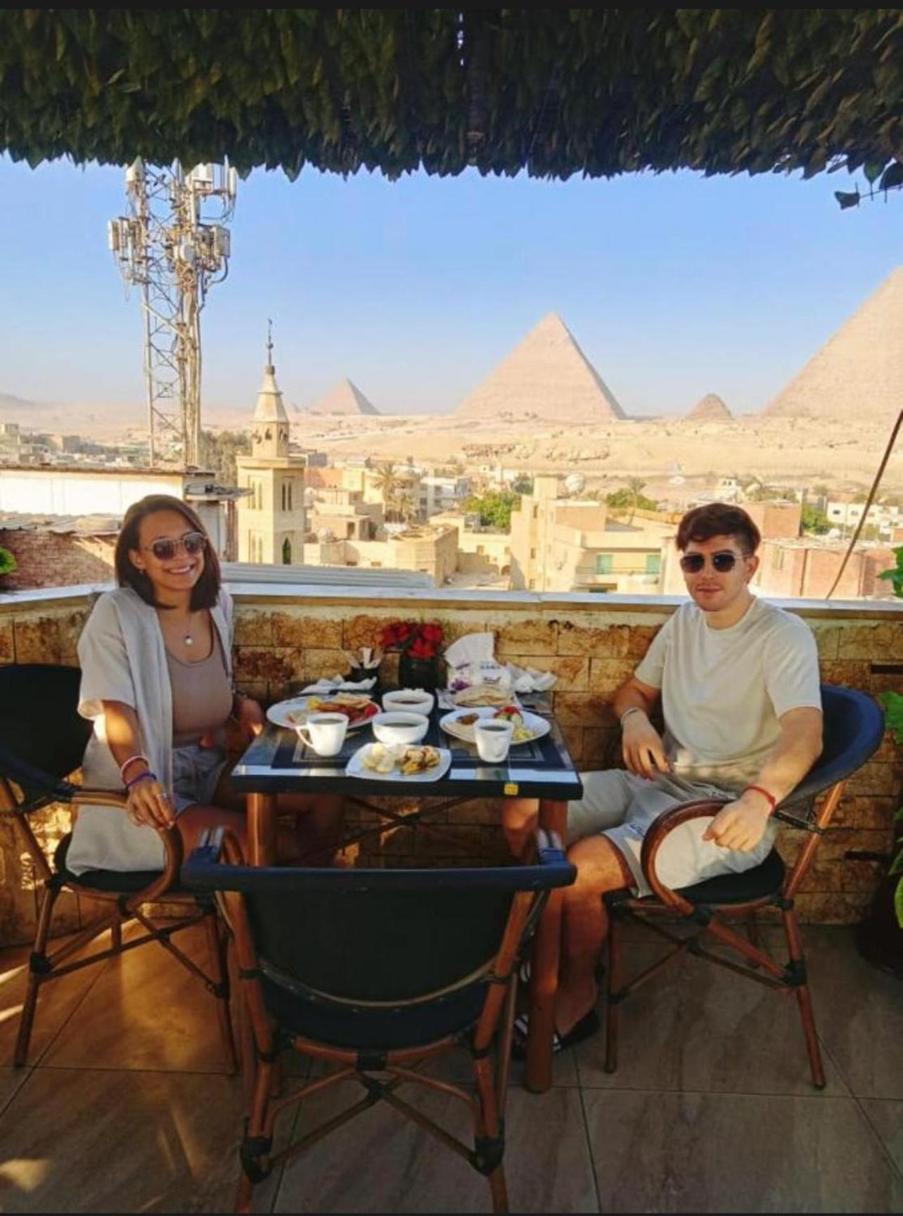 Kafret el-Gabal City Pyramids Inn מראה חיצוני תמונה